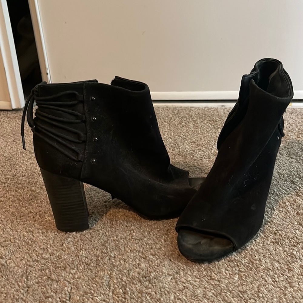 Nine West booties